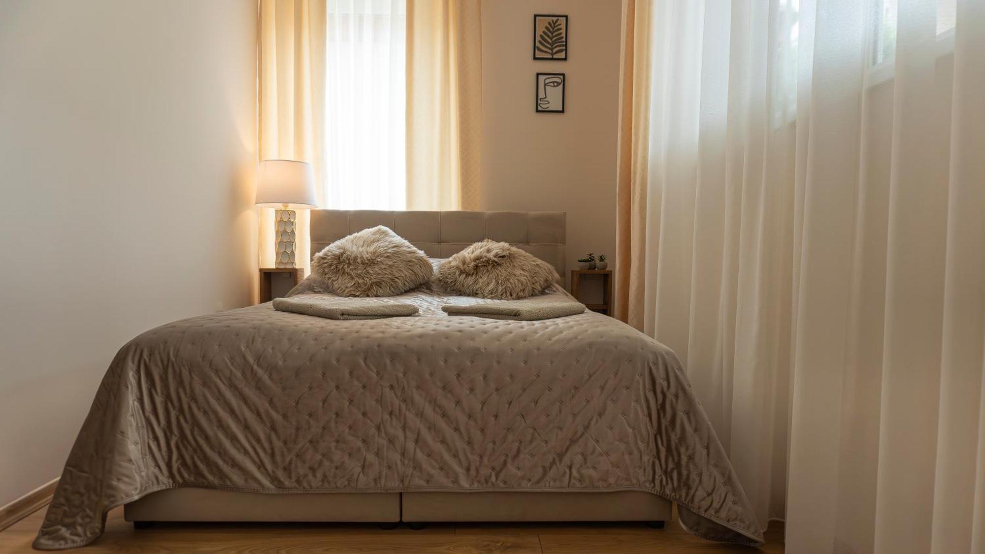 Thermal Irisz Apartman Kiskunhalas Εξωτερικό φωτογραφία